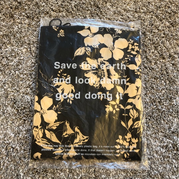 Reformation Frankie Silk Dress - Gisele - Picture 6 of 7